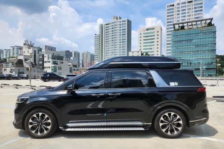 Korea Private Car and Driver 9 Hours Custom City Tour and Pickup