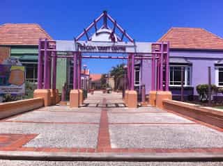 Culture, Art & Flavors: The Pelican Village Multi-Generational Family Tour