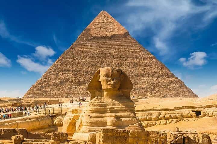Day Tour Giza Pyramids and Pyramid of Khafre 