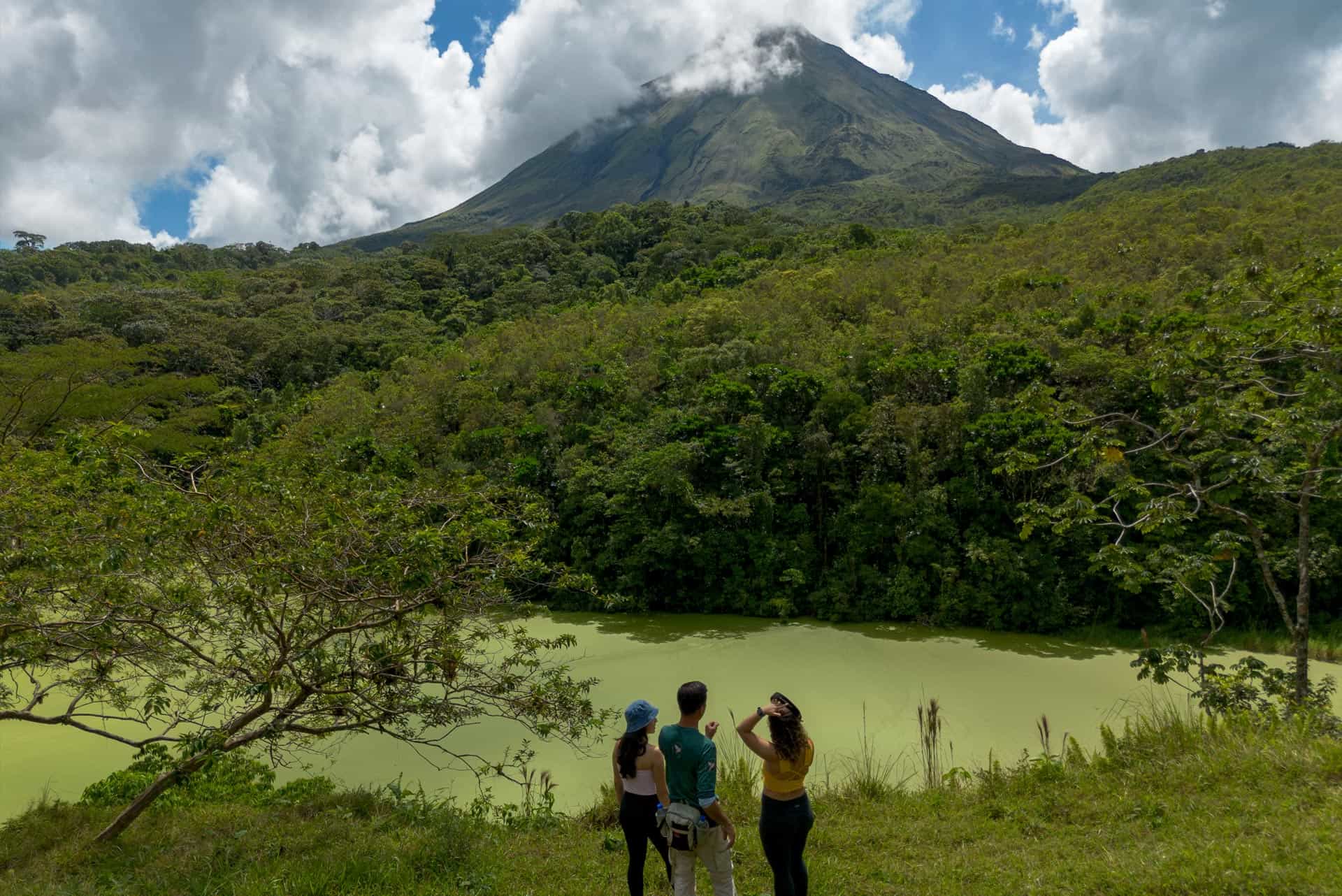 Green Lagoon & Volcano History Hike - In house experience