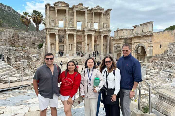 SMALL GROUP: Ephesus Day Tour from Hotels & Port