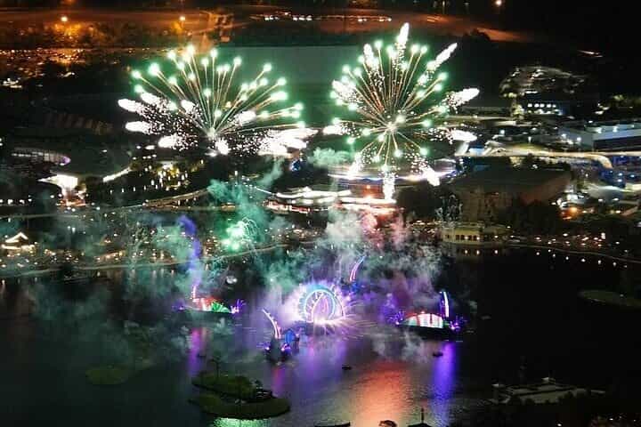 Family pack 77 Miles Helicopter Tour Fireworks & all the Theme Parks