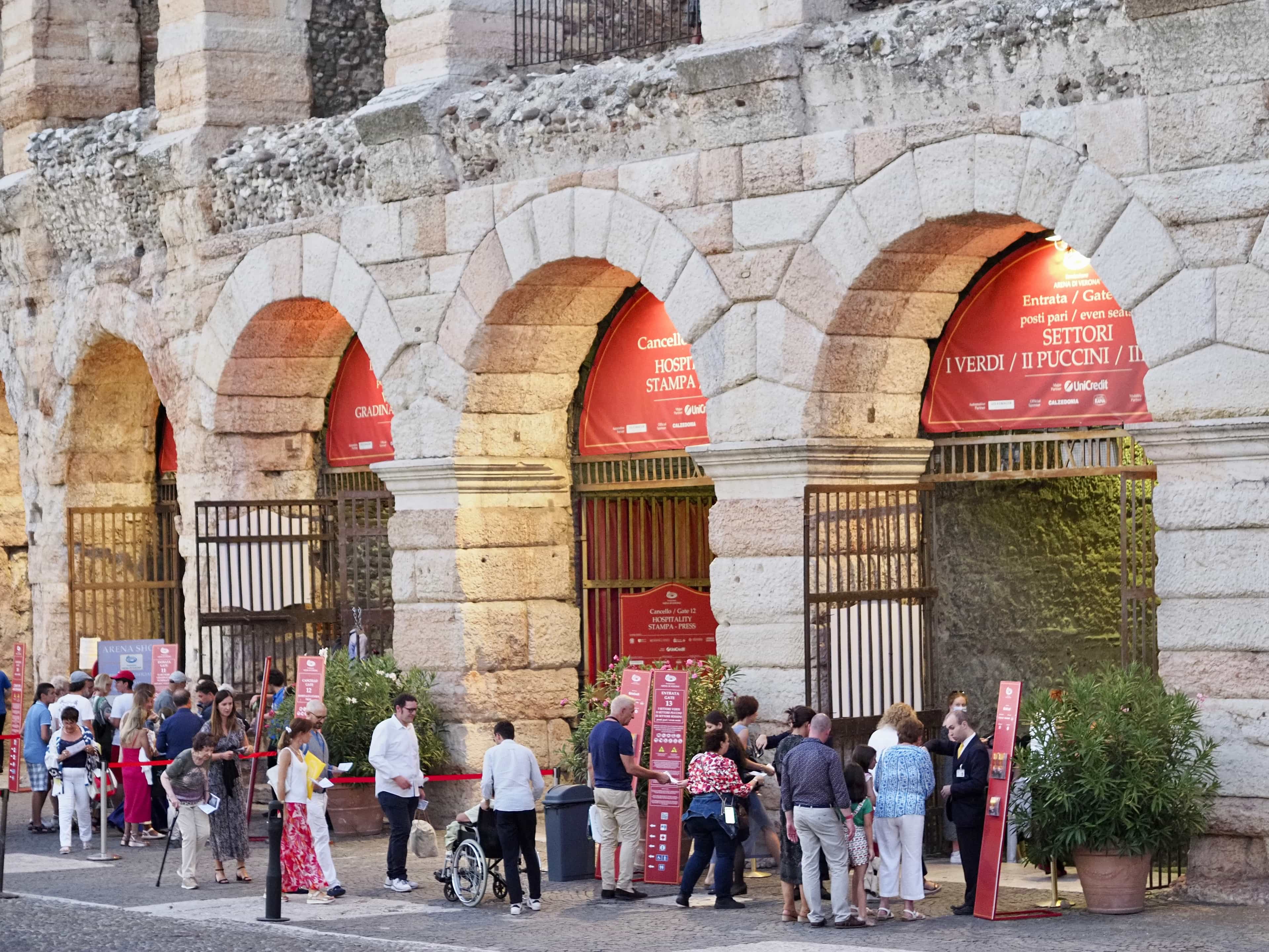 Verona Opera Arena: Transfer from Lake Garda
