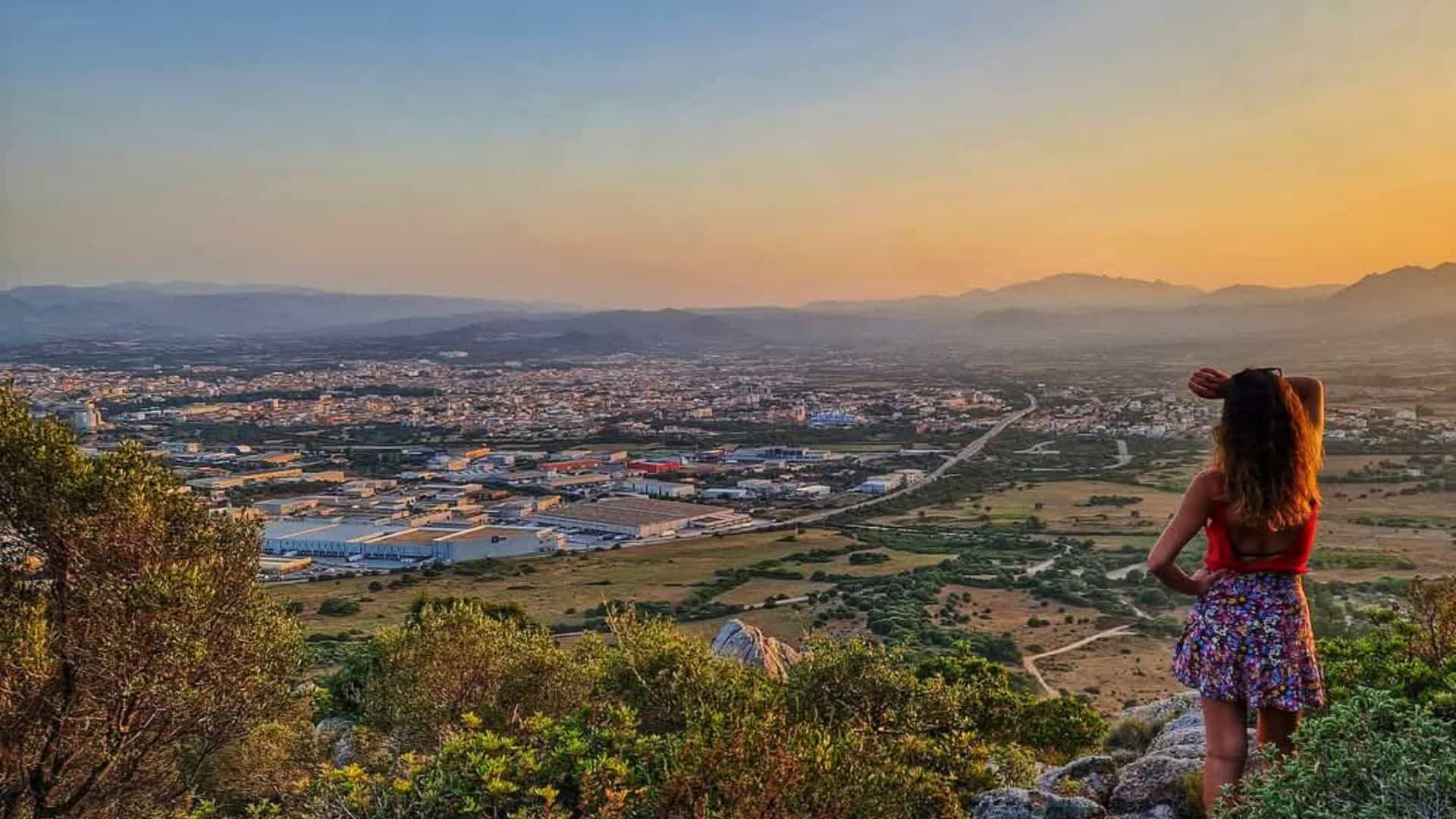 Olbia: tour between history and archaeology with aperitif