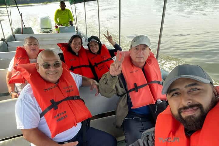 3 1/2 Hour Experience of Lake Gatun in Panama