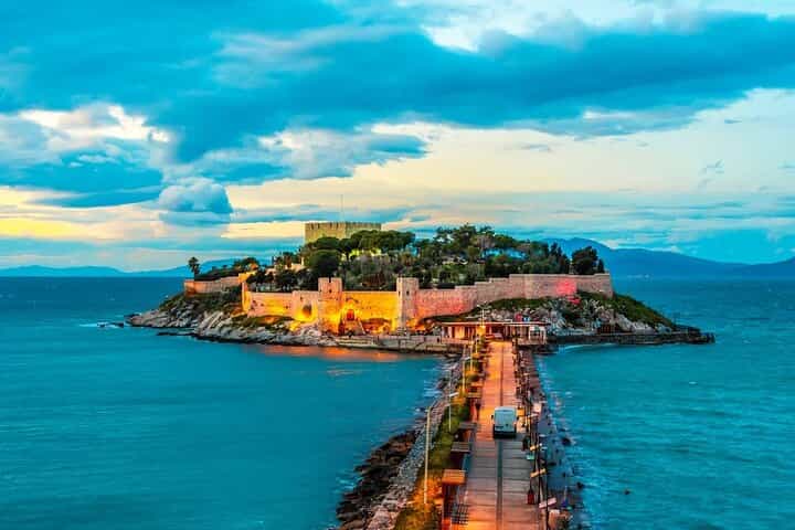 Step into Kusadasi City Walk and Turkish Carpet Tour