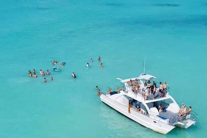  Sunshine CATAMARAN-PARTY+DRINKS+SNORKELING+NATURALPOOL+BEST+VIBE