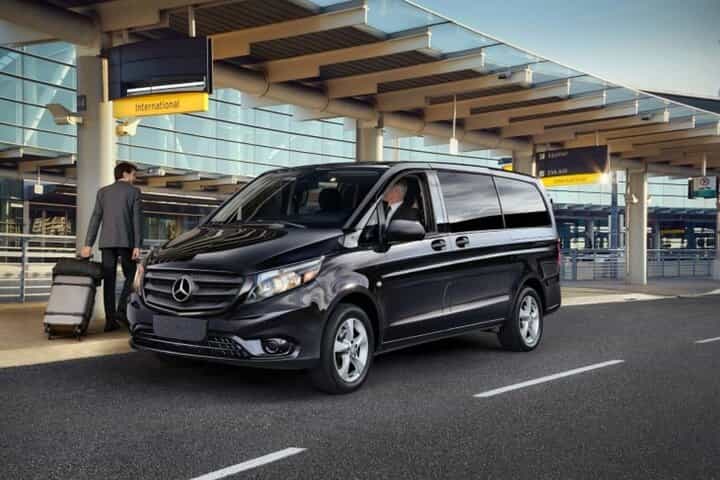 Private Transfer from Athens, Piraeus & Suburbs to Athens Airport