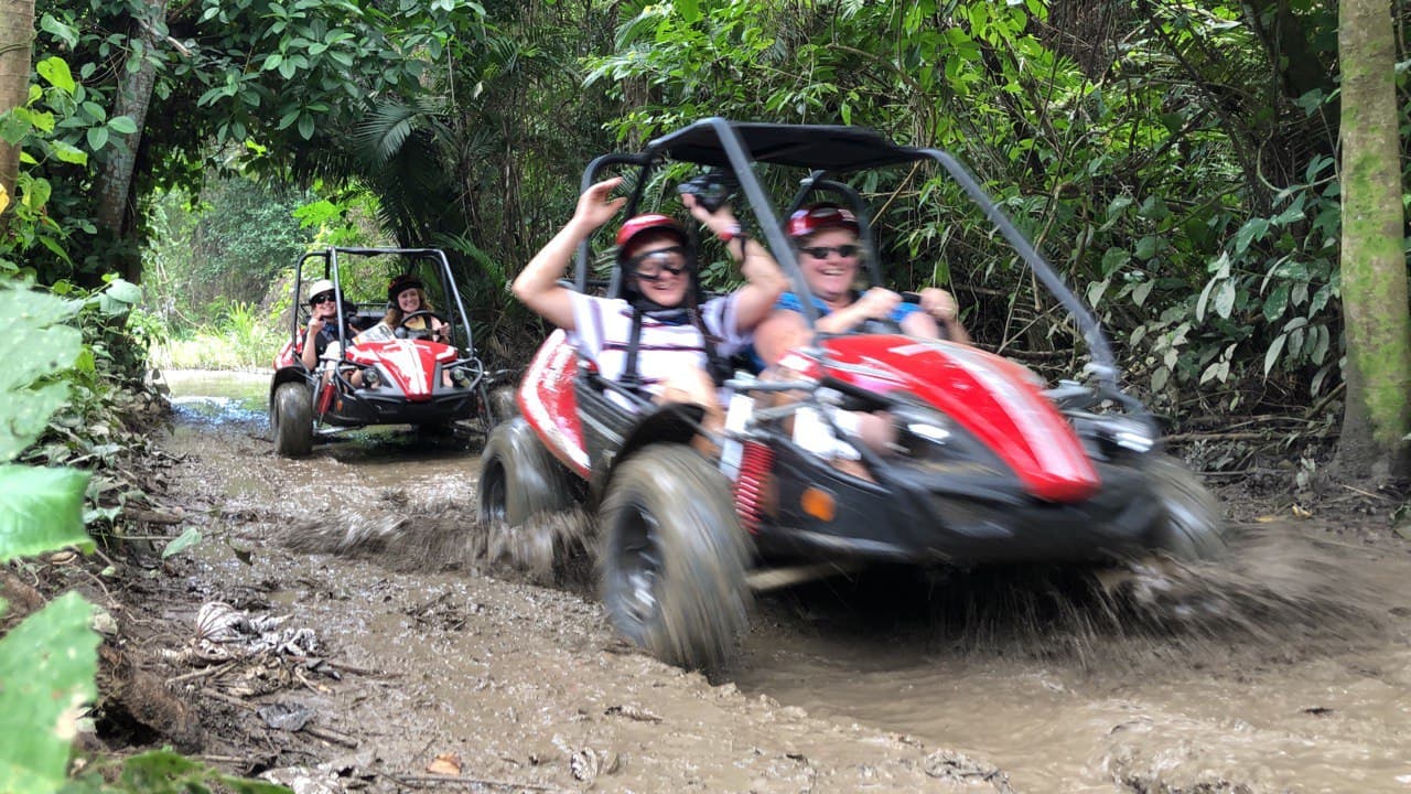 Roatan Buggy, Snorkel & Giffiti Chocolate Tasting