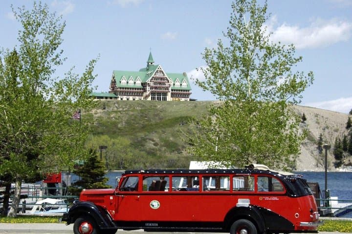 Calgary to Waterton National Park – Seasonal: Spring | Summer Travel