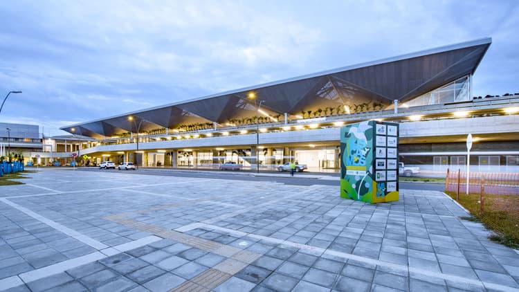 Traslado Aeropuerto Internacional Alfonso Bonilla Aragon - Cali a Hotel/Alojamiento