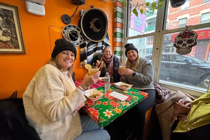 Bagels Dumplings Pizza & Tacos: A Downtown Food Crawl