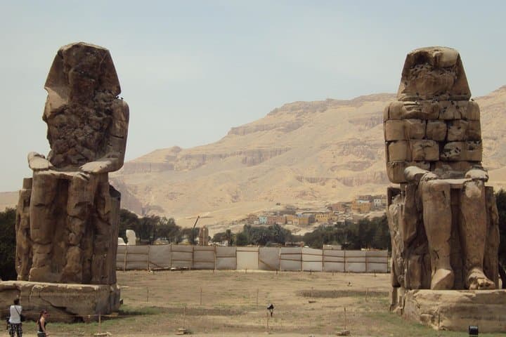 Full-Day Luxor Highlights Tour: East and West Banks