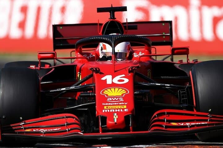 PRIVATE TOUR: Ferrari Museum visit and balsamic vinegar tasting in Modena