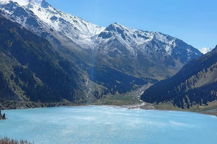 Almaty: Private Jeep Tour to Big Almaty Lake with Scenic Drive