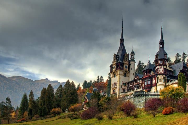 Classic Romania Tour - small group in 8 days: Transylvania and Maramures