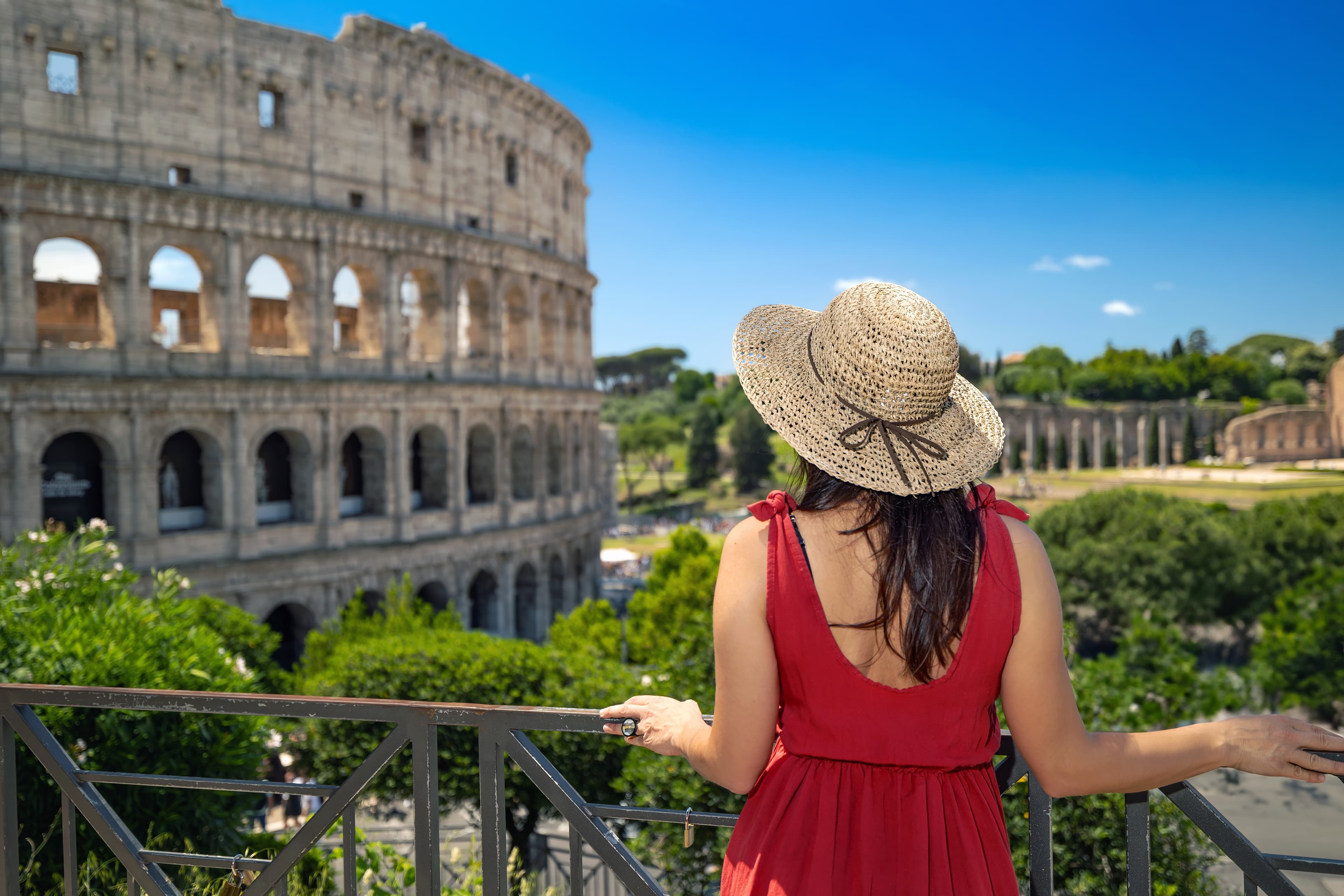 Semi-private tour: Colosseum VIP & Ancient Rome