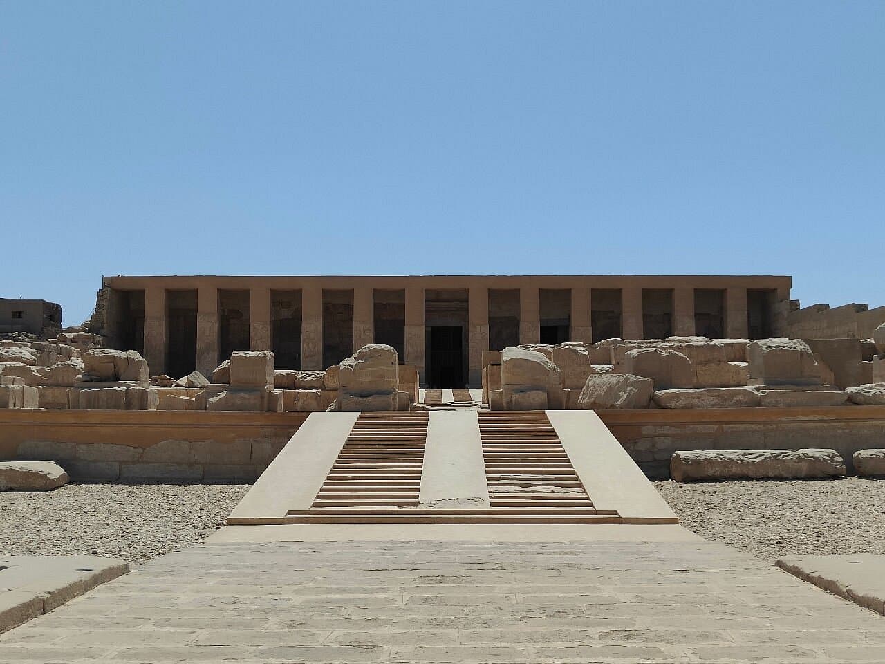 Over-day trip to Abydos & Denderah from Luxor by road.