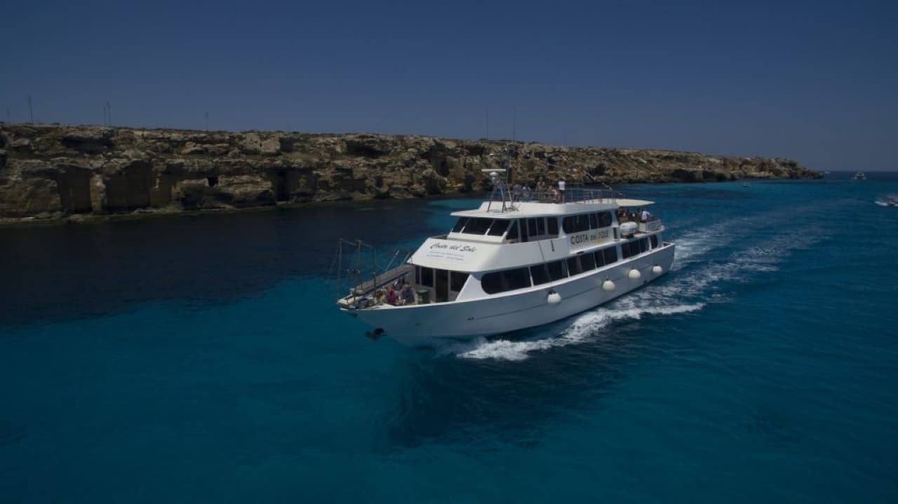 Egadi Shuttle Tour: discovering the beauties of Favignana and Levanzo