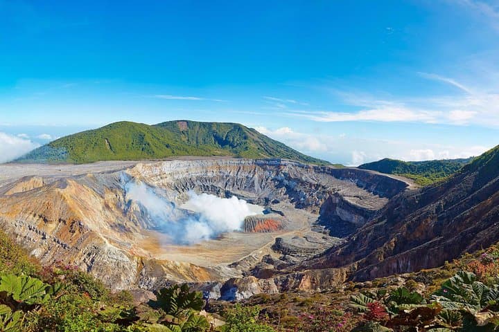 Poas Volcano National Park Half Day Private Tour
