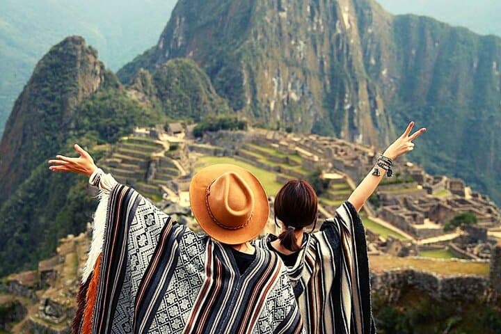 Machu Picchu Tour in 2 Days and 1 Night - Visit with Private Guide