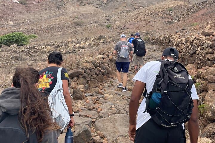 Hike Monte Verde, Natural Park, São Vicente, 3h +/- (roundtrip)