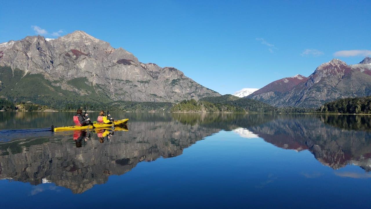 Private tour: full day kayak to Moreno Lake