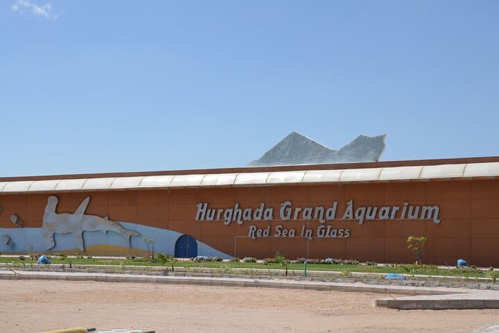 Hurghada Grand Aquarium Discovery Tour with Tickets & Transfers