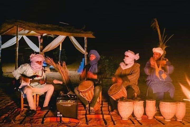 Sunset With Dinner And Berber Music in Merzouga Desert With 4WD