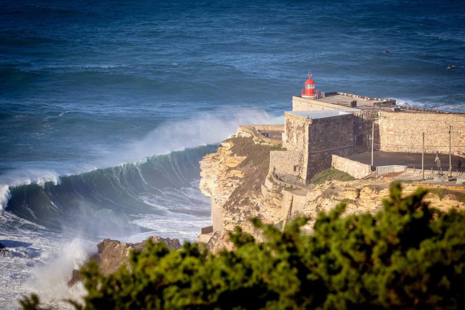 Sightseeing Tour Peniche/Nazaré/Óbidos with guide