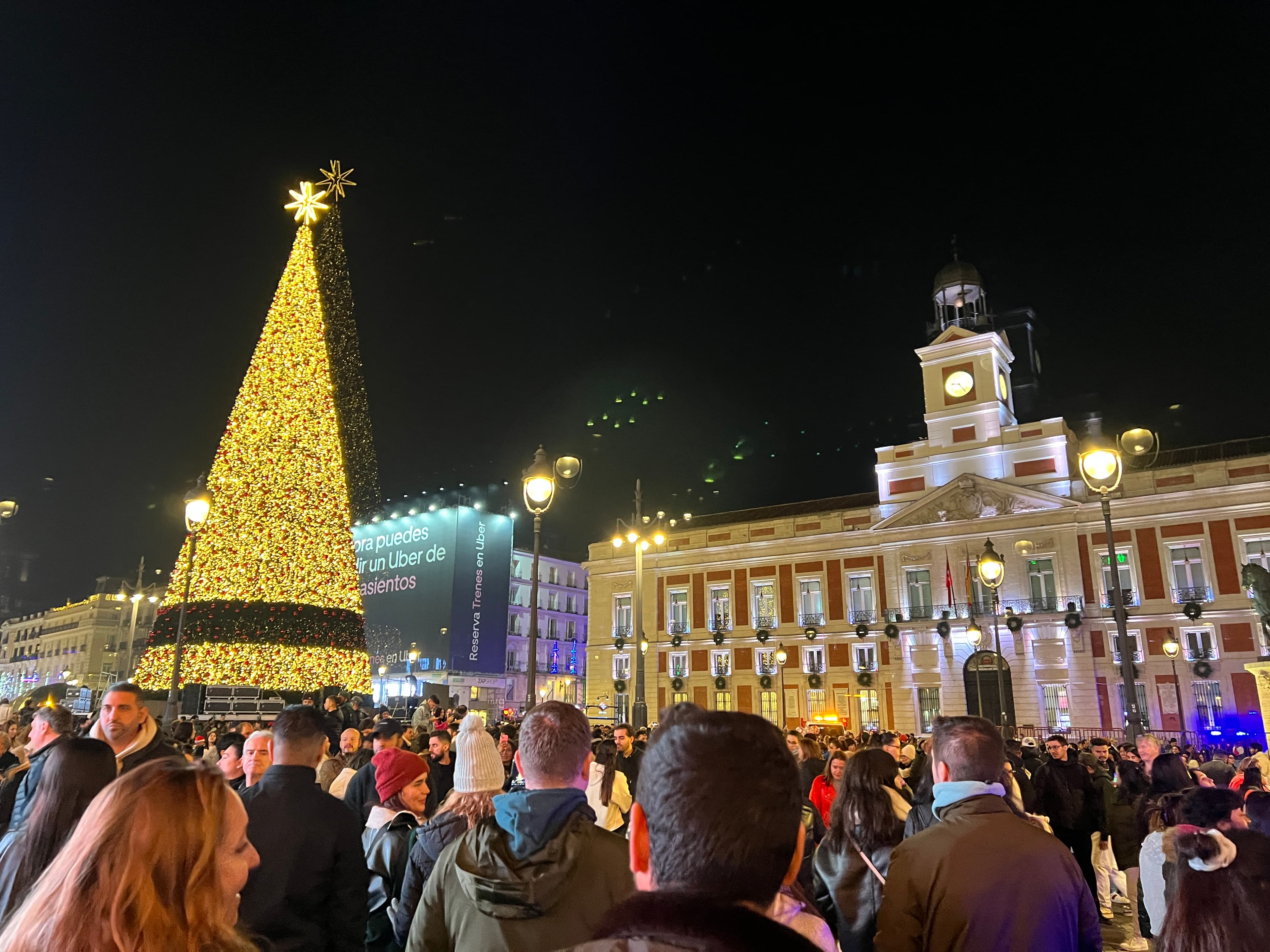 Madrid Christmas Market to Table Tapas Tour & Nougat Class