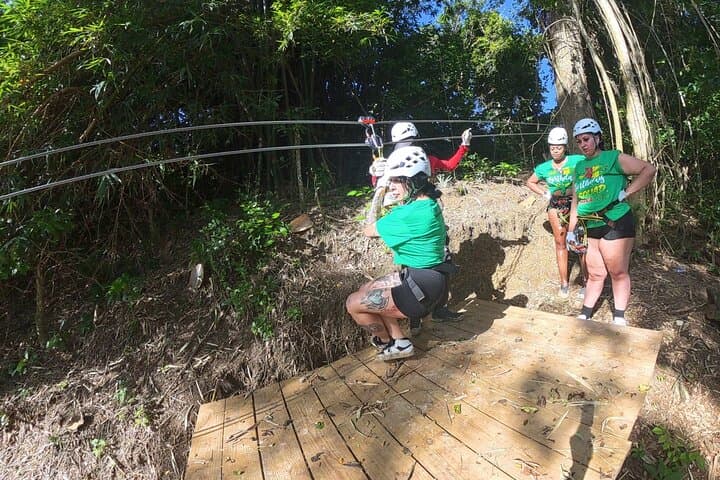 Jamaica’s longest Zipline and Rick’Cafe Tour with Transportion