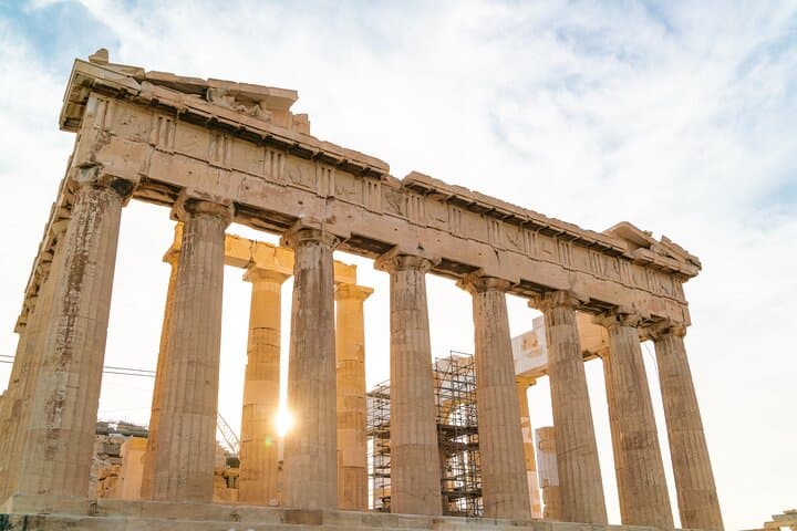 Private Acropolis and Museum Tour with Optional Plaka Walk