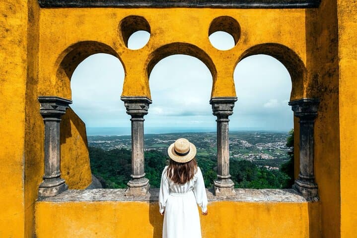 Private Sintra & Cascais Tour – Palaces, Wine & Views from Lisbon
