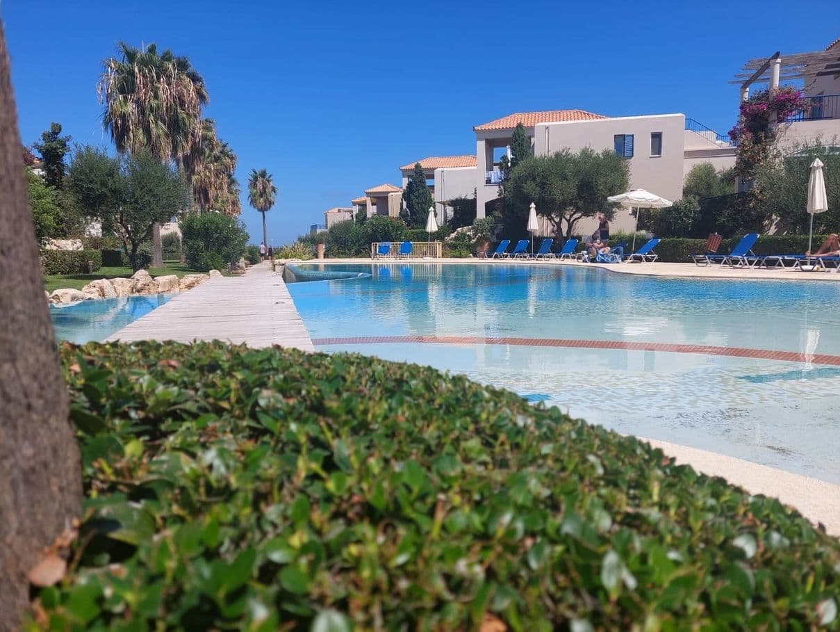 Infinity Night Villa - Private Stay for up to 8 Guests