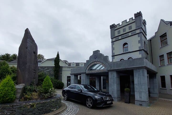 Muckross Park Hotel & Spa to Shannon Airport Premium Car Service.
