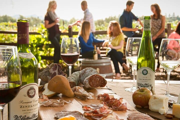 BT: Private Enchanted Napa and Sonoma Wine Tour in SUV from SFO