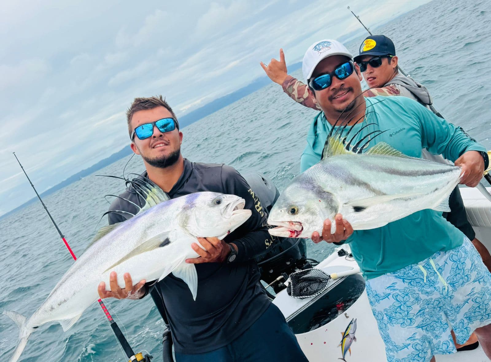 Playa Tamarindo: Charter Privado de Pesca Deportiva de 28 pies