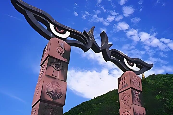 Ride, Relax, Refresh: Ling Jiou Mountain & Caoling Tunnel Daytrip