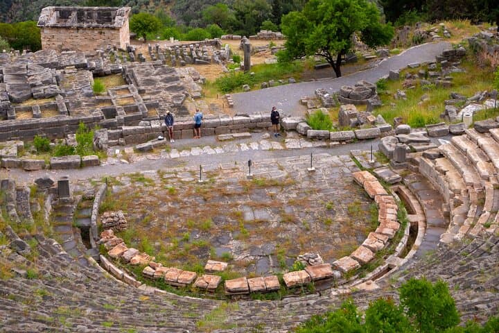Delphi Private Day Tour: A Day of History and Scenery from Athens