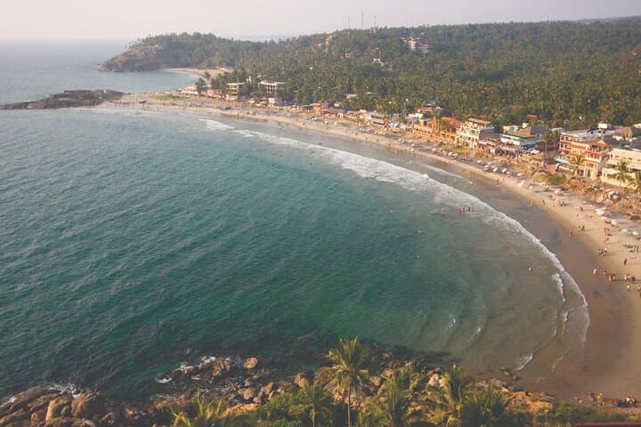 Chennai to Kovalam Temple & Beach Tour