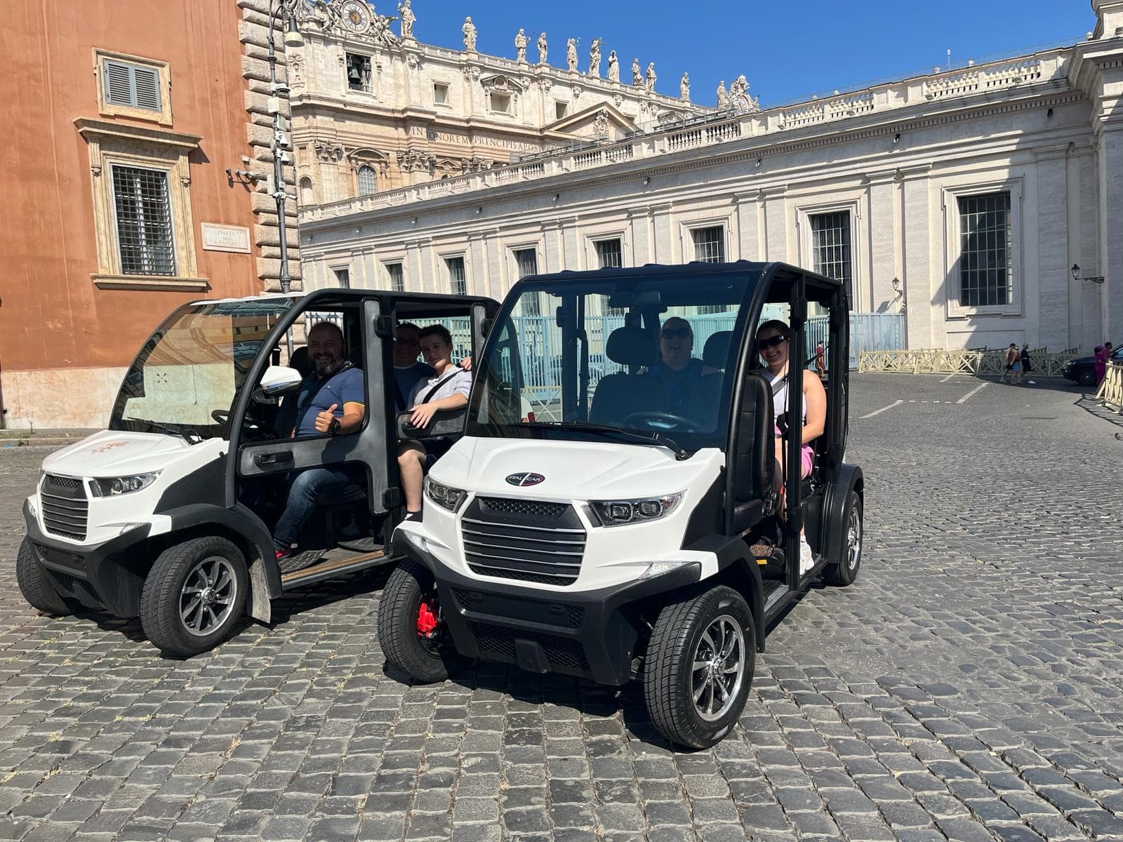 PRIVATE Golf Cart Tour of Rome City Center | Upgrade option available: Catacombs Visit