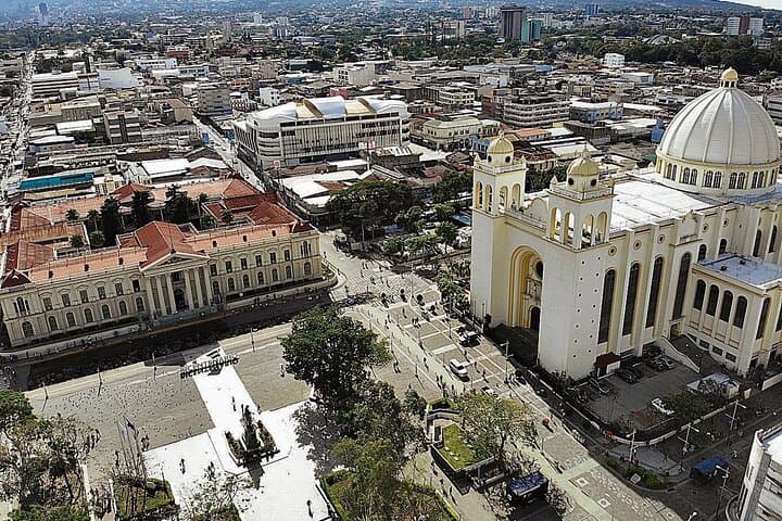 El Salvador 3 days and 2 nights From Guatemala