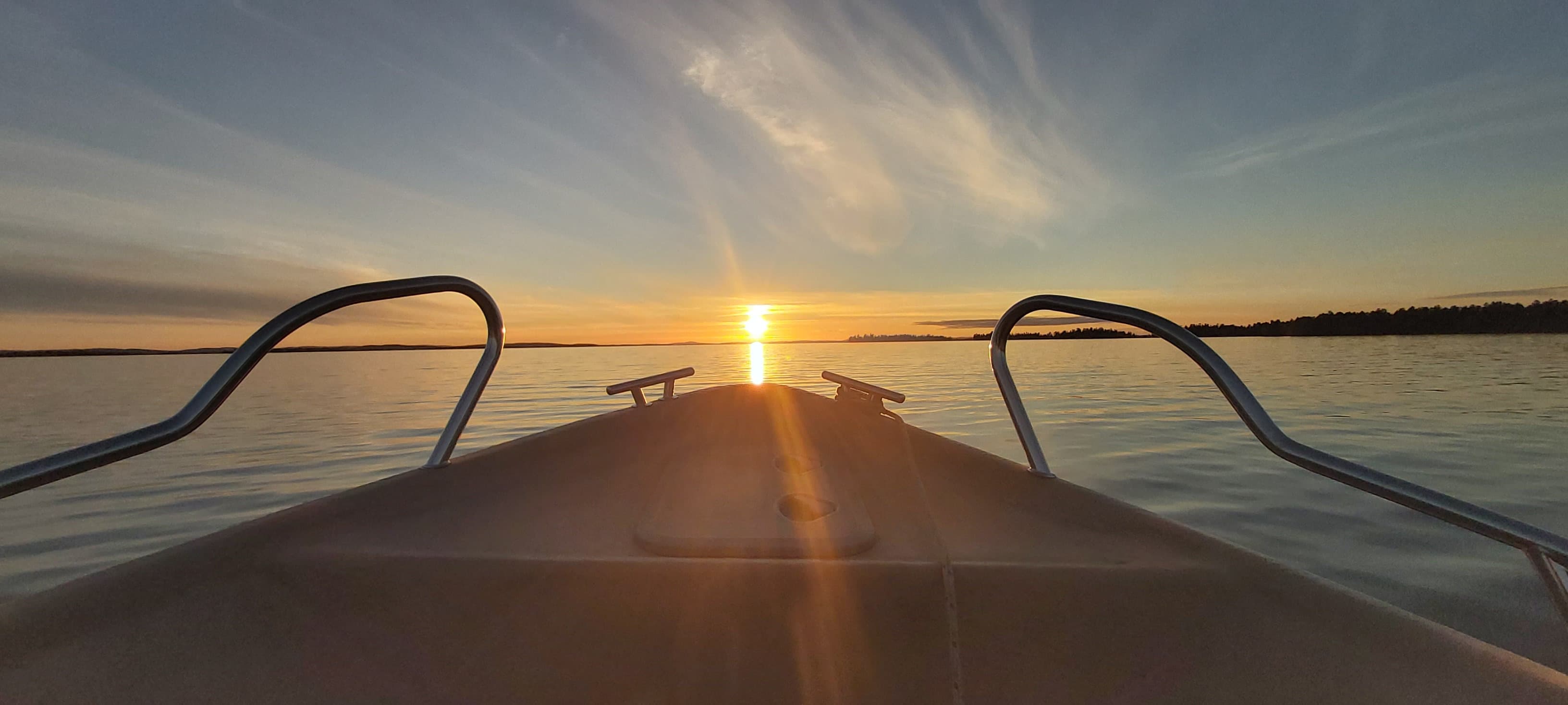 PRIVATE Boat tour to Ivalo River and Lake Inari, including BBQ 