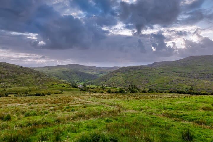 Explore the Ring of Beara in Comfort — Private Luxury Limousine Tour from Killarney