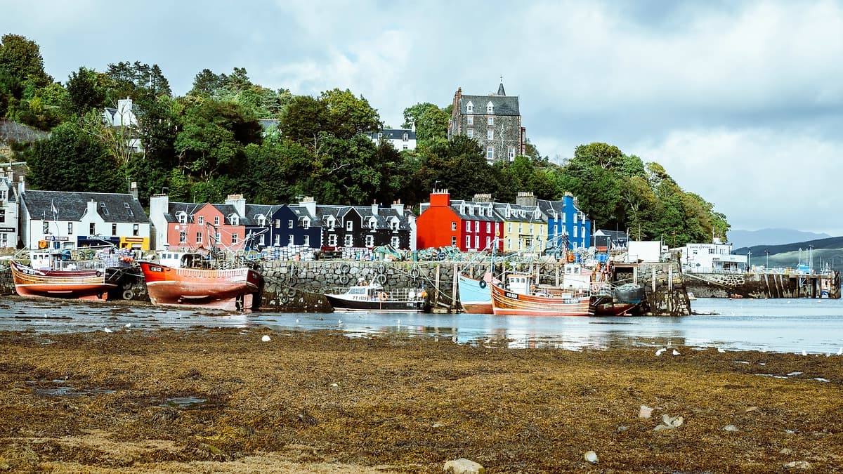 10 Day / 9 nights - Island Hopping Walking Tour