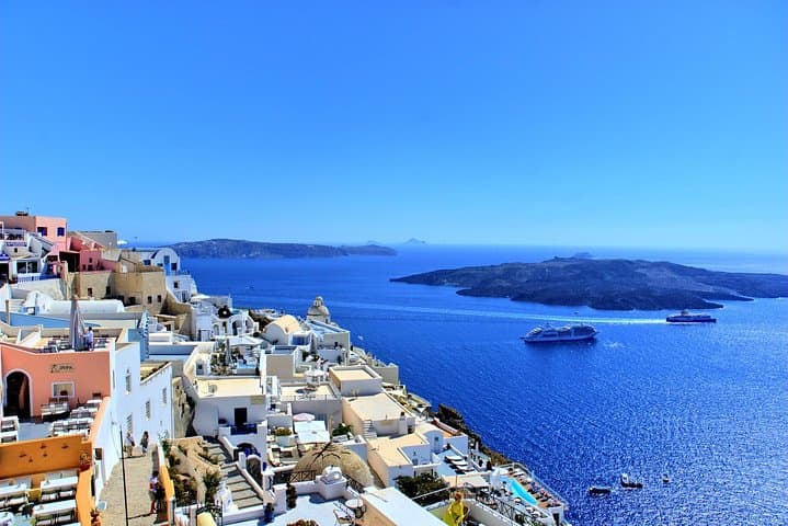 Santorini shared transfer