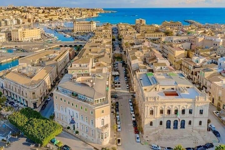 Transfer from Pozzallo to Syracuse Ortigia and viceversa