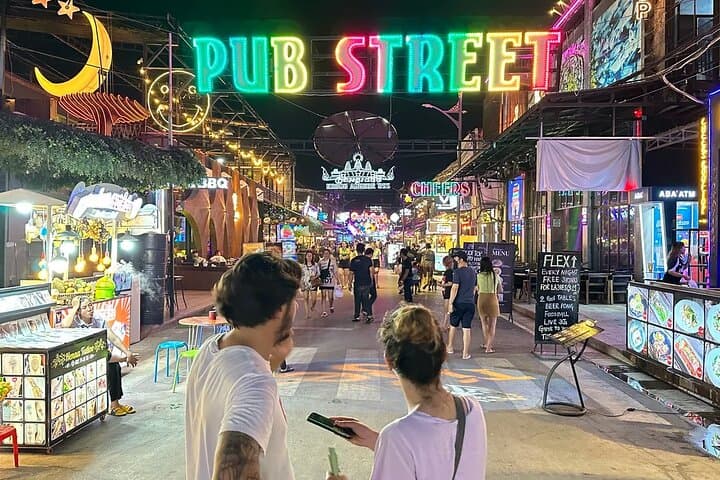 ( Free eSim) Night Market & pub street Night Life walking tour