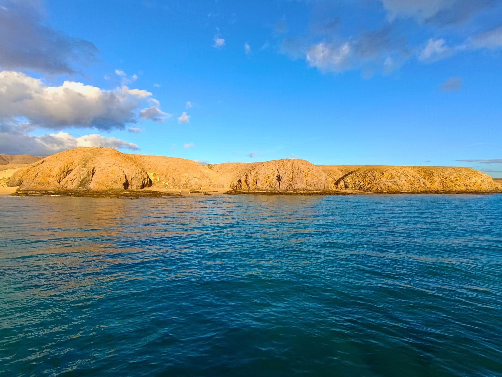 Playa Blanca Gourmet Experience: Luxury Private Yacht Tour with Gourmet BBQ along the coast of Playa Blanca